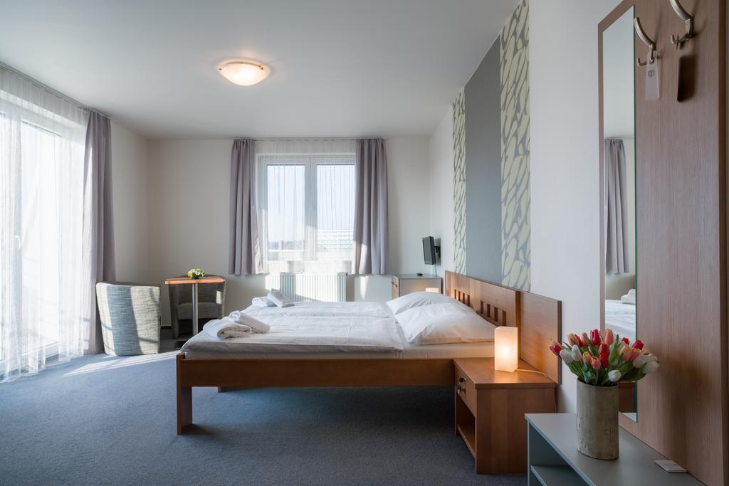 Garni Hotel Trzeboń Zewnętrze zdjęcie